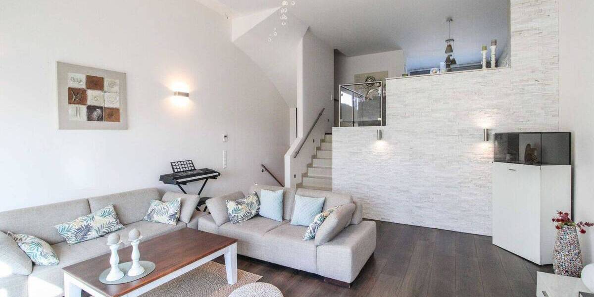 Reihenmittelhaus Mönchengladbach Rönneter - 5 Zimmer, 156 m&sup2;, 499.000&euro; | Angebot:26229591