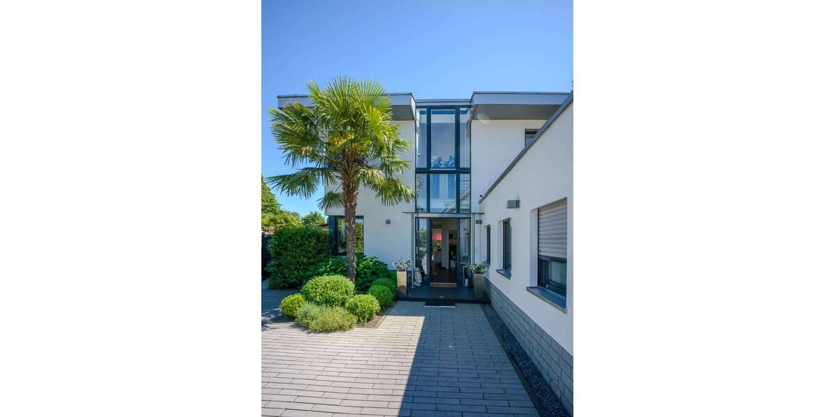 Einfamilienhaus Mönchengladbach-Schelsen Schelsen - 18 Zimmer, 524 m&sup2;, 1.950.000&euro; | Angebot:26998913