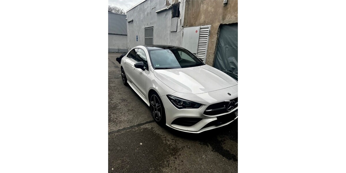Mercedes-Benz CLA Coupe 74.200 km 34.000 &euro; Düsseldorf 40213