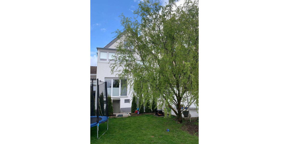 Mehrfamilienhaus, Wohnhaus Düsseldorf Mörsenbroich - 8 Zimmer, 215 m&sup2;, 945.000&euro; | Angebot:25969725
