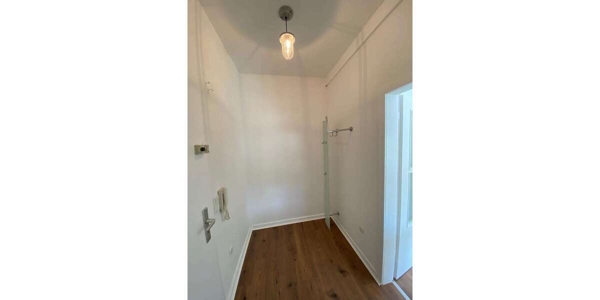 D-Zoo, möbl. 2 Zi. ETW, ruhig und Zentral in Einkaufsstraße , ca. 40qm Wfl., 8qm Keller - Appartement Düsseldorf Stadtbezirk 2 | Angebot:24612800