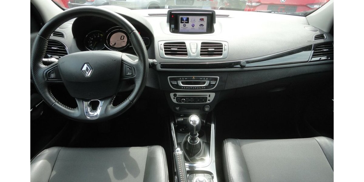Renault Megane BOSE Edit. Klima.Kette+Reifen+Kuppl.Neu 150.000 km 5.790 &euro; Neuss 41462