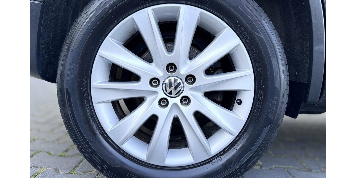 VW Tiguan Sport & Style / Allrad/ Automatik / Leder 195.000 km 8.900 &euro; Mönchengladbach 41066