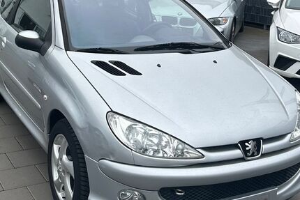 Peugeot 206 156.000 km 2.750 &euro; Bergheim (bei Köln) 50129