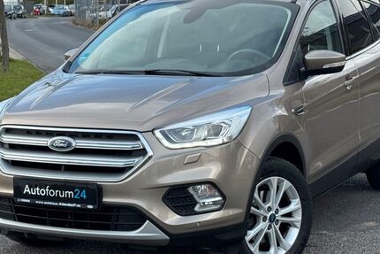 Ford Kuga 78.000 km 12.899 &euro; Jülich 52428