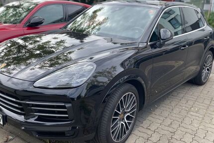 Porsche Cayenne 185.000 km 37.500 &euro; Meerbusch 40667