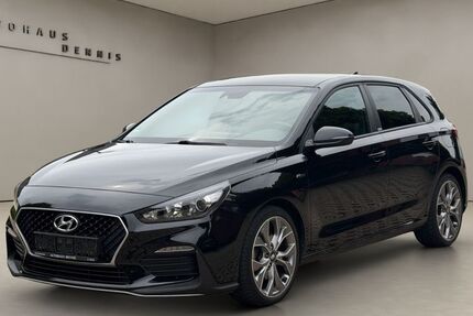 Hyundai i30 66.000 km 14.500 &euro; Jülich 52428