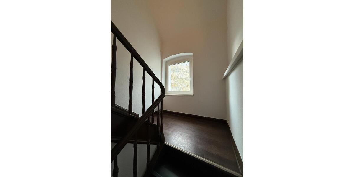 Hochparterre Düsseldorf Stadtbezirk 9 - 3 Zimmer, 73 m&sup2;, 2.200&euro; | Angebot:26048875