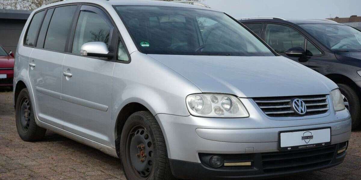 VW Touran 216.424 km 1.999 &euro; Moenchengladbach 41199