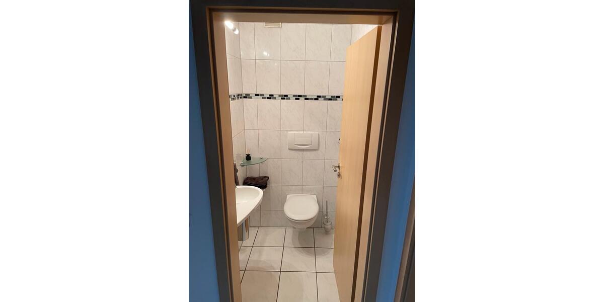 Etagenwohnung Mönchengladbach Nord - 1 Zimmer, 89 m&sup2;, 296.000&euro; | Angebot:26211059