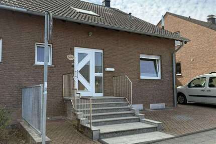 Haus Rommerskirchen - 5 Zimmer, 145 m&sup2;, 499.000&euro; | Angebot:26163826