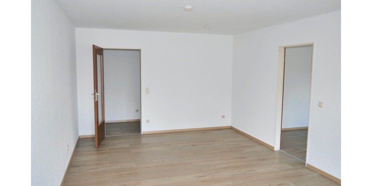 NE-Stadionviertel, ruhige kompl. Renov. 2 Zi. ETW, KDB, Balkon, Carport, Keller - Erdgeschoßwohnung Neuss Augustinusviertel | Angebot:27350485