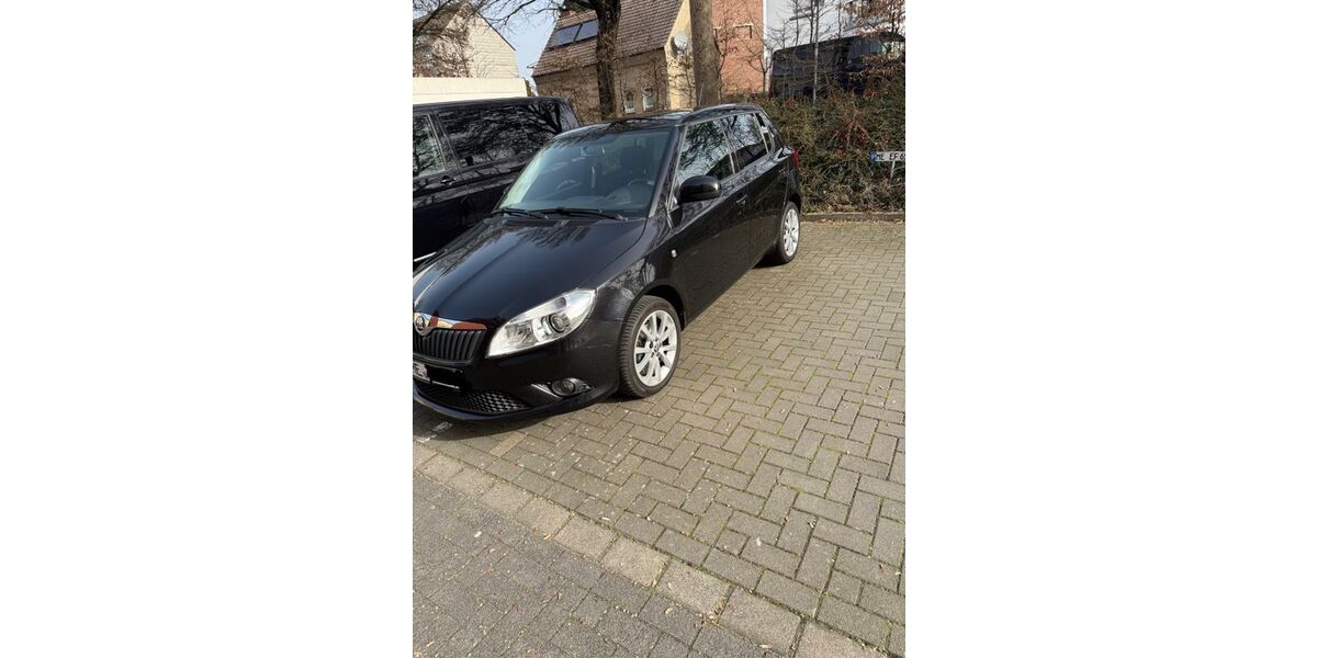 Skoda Fabia 56.071 km 10.700 &euro; Langenfeld 40764