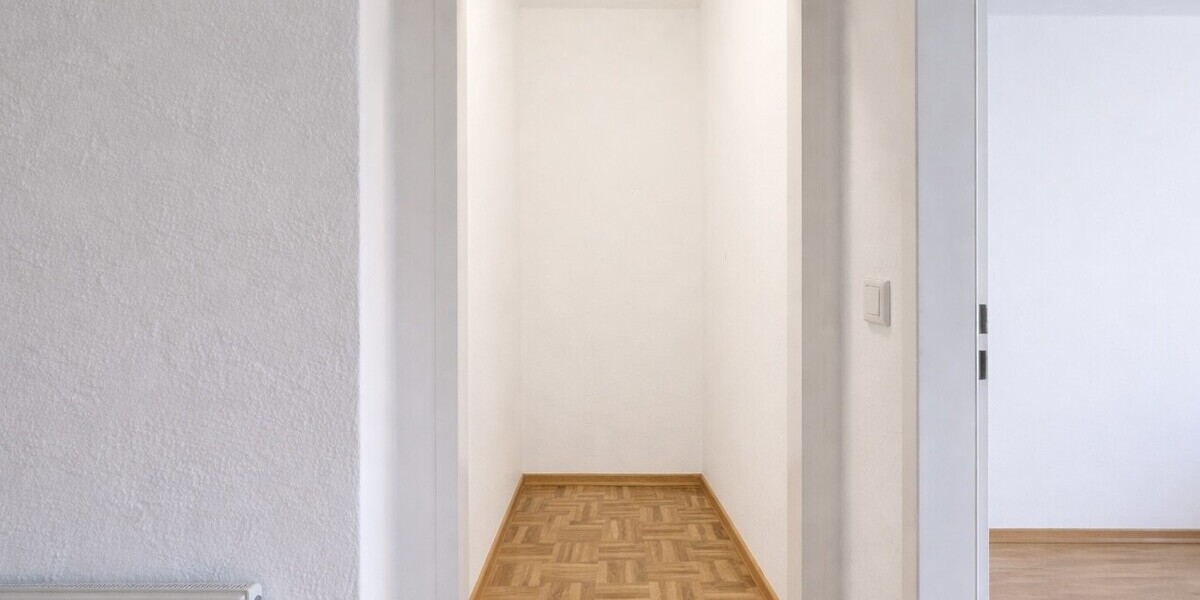 Düsseldorf - Urbaner Lifestyle trifft entspannten Wohnkomfort - Etagenwohnung Düsseldorf Stadtbezirk 2 | Angebot:26252084