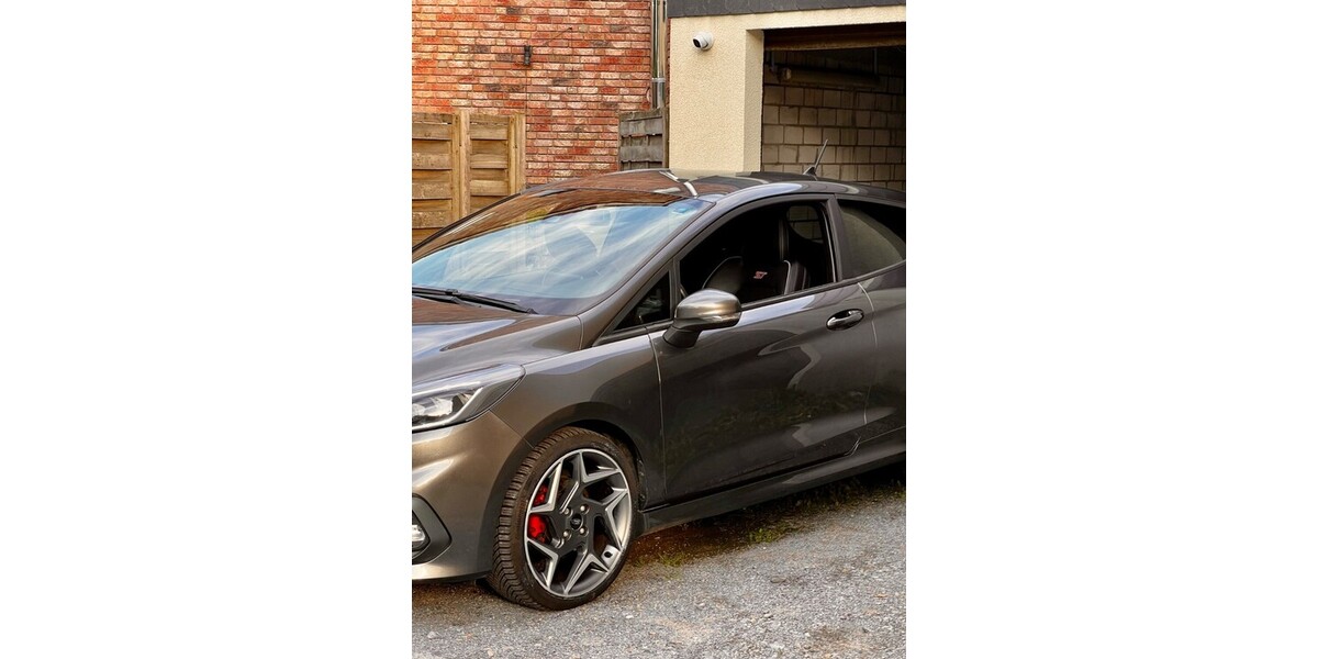 Ford Fiesta ST 69.000 km 14.000 &euro; Krefeld 47798