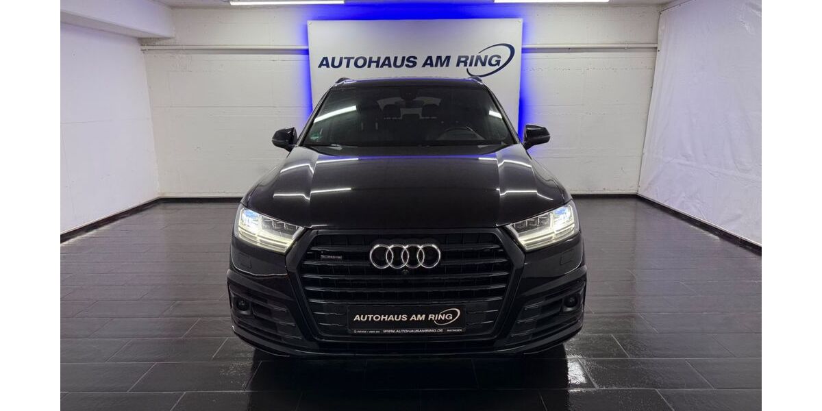 Audi Q7 179.852 km 33.999 &euro; Ratingen bei Düsseldorf 40878