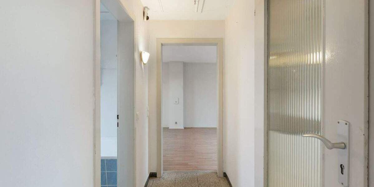 Reihenmittelhaus Korschenbroich - 7 Zimmer, 189 m&sup2;, 499.000&euro; | Angebot:25686404