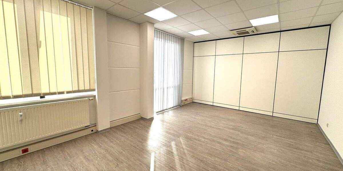 Gewerbeobjekt Willich Münchheide - 7 Zimmer, 246 m&sup2;, 2.460&euro; | Angebot:25769990