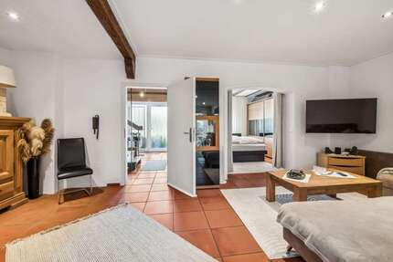 Haus Rheindahlen Rheindahlen-Land - 6 Zimmer, 140 m&sup2;, 329.000&euro; | Angebot:26269241