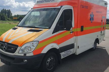 Mercedes-Benz Sprinter 328.000 km 7.990 &euro; Jülich 52428