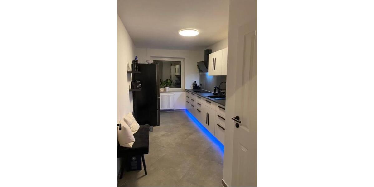Etagenwohnung Bergheim - 2 Zimmer, 66 m&sup2;, 1.280&euro; | Angebot:25968661