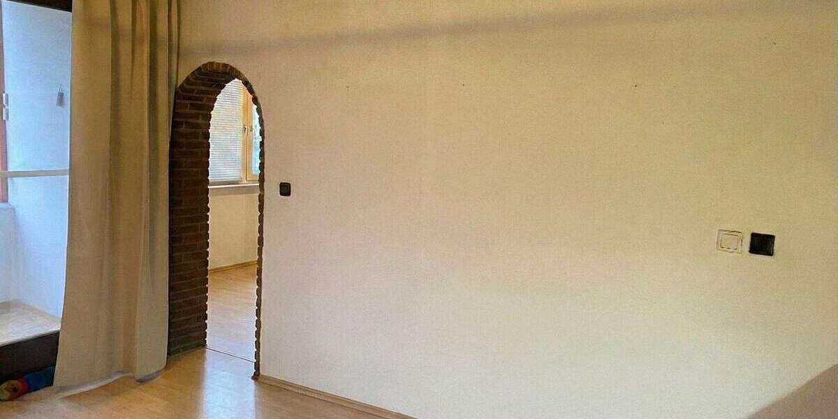 Etagenwohnung Mönchengladbach Ohler - 4 Zimmer, 87 m&sup2;, 165.000&euro; | Angebot:25730859