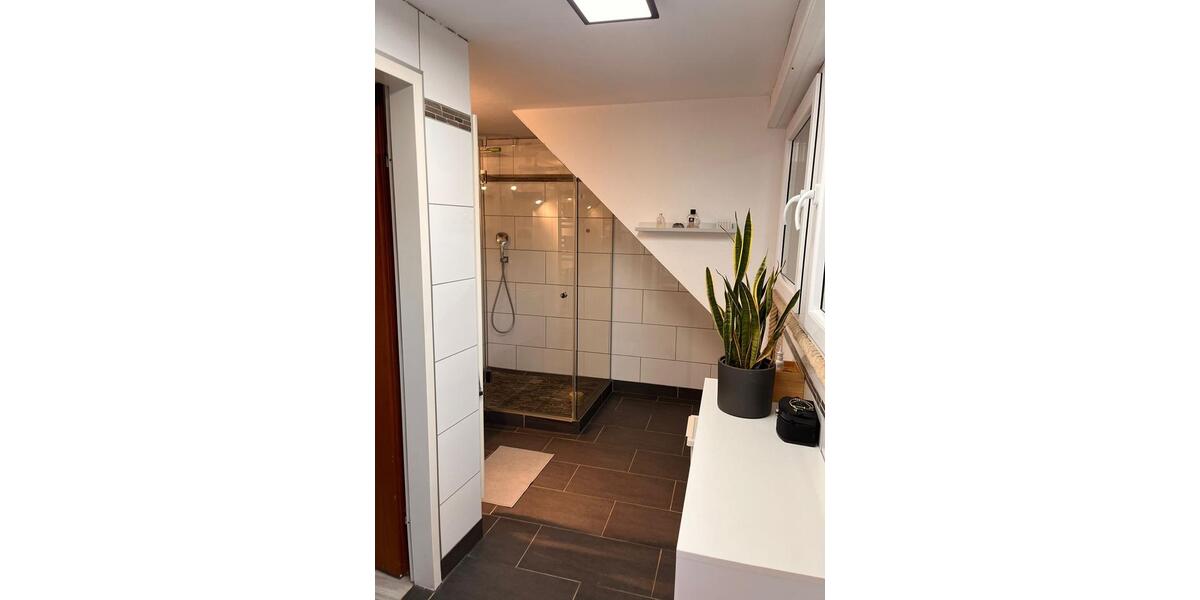 Einfamilienhaus Neuss Holzheim - 4 Zimmer, 114 m&sup2;, 380.000&euro; | Angebot:25976047