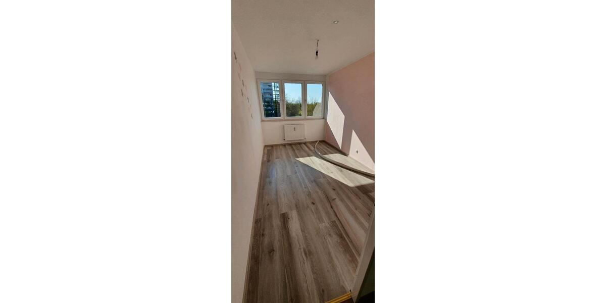 Etagenwohnung Krefeld Dießem - 3 Zimmer, 76 m&sup2;, 152.500&euro; | Angebot:25415801