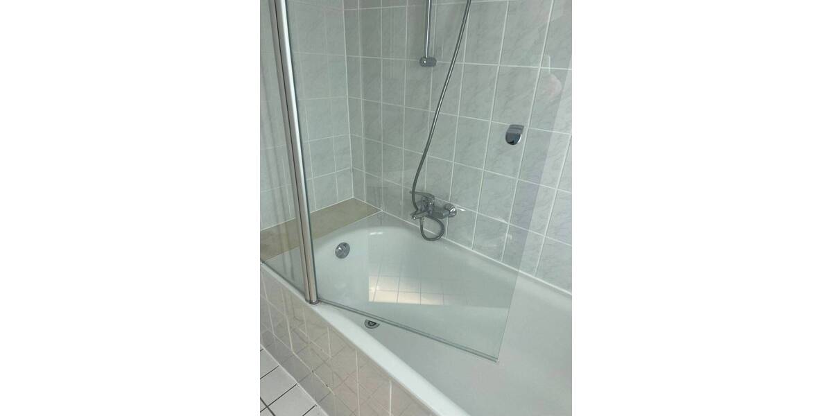 Etagenwohnung Düsseldorf Friedrichstadt - 2 Zimmer, 56 m&sup2;, 1.100&euro; | Angebot:26159664