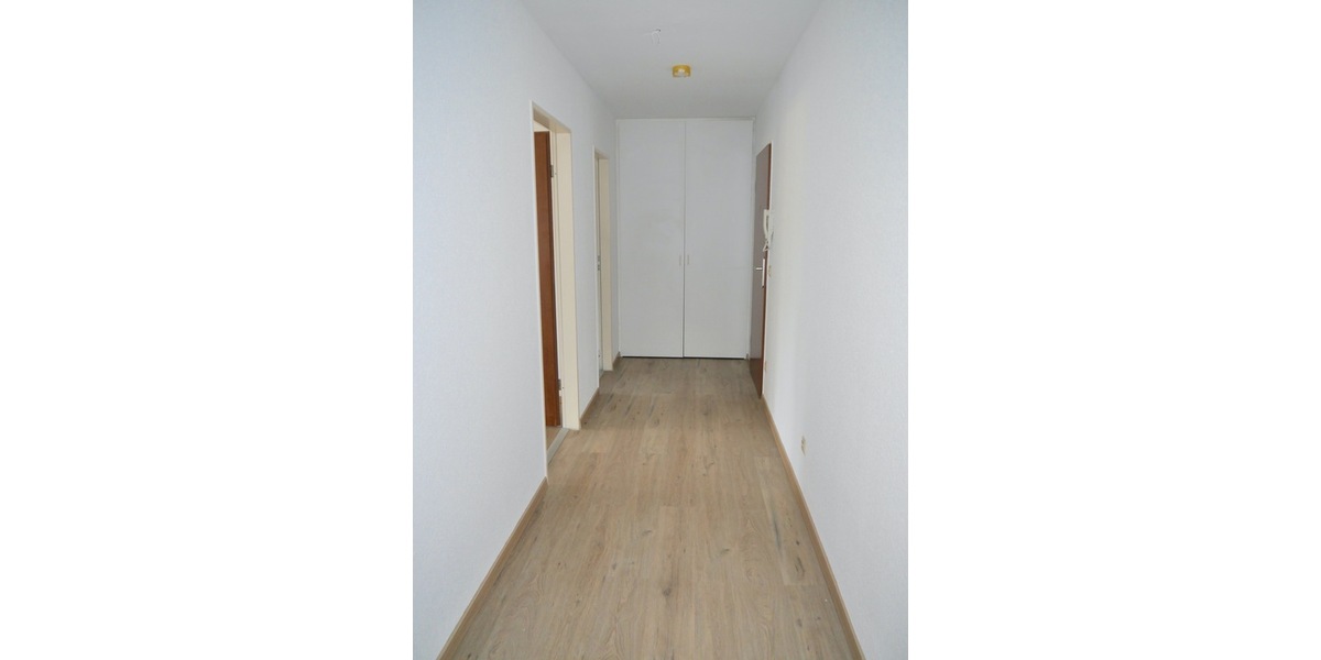 NE-Stadionviertel, ruhige kompl. Renov. 2 Zi. ETW, KDB, Balkon, Carport, Keller - Erdgeschoßwohnung Neuss Augustinusviertel | Angebot:27350485