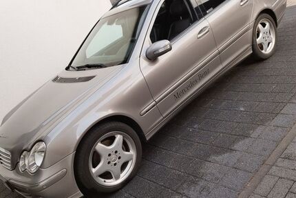 Mercedes-Benz C 180 220.250 km 3.990 &euro; Jülich 52428
