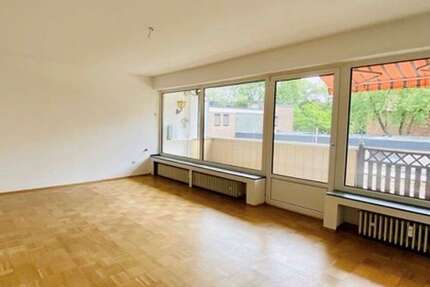 Haus Neuss Furth-Mitte - 8 Zimmer, 510 m&sup2;, 890.000&euro; | Angebot:24710703
