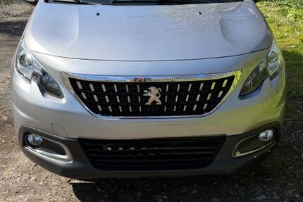 Peugeot 2008 53.000 km 9.500 &euro; Neuss 41464