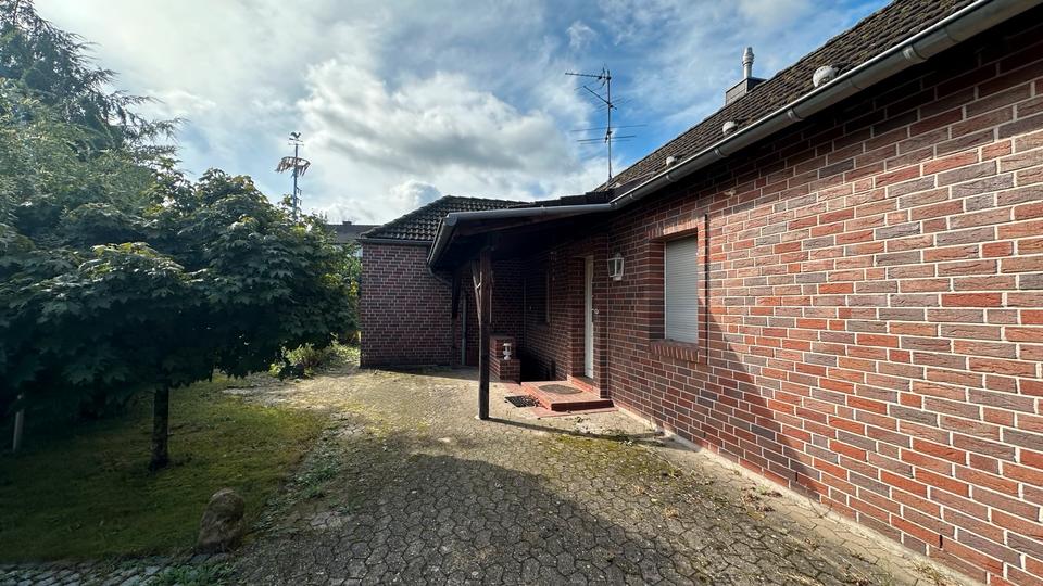 Einfamilienhaus Dormagen Broich - 3 Zimmer, 115 m&sup2;, 420.000&euro; | Angebot:23784693
