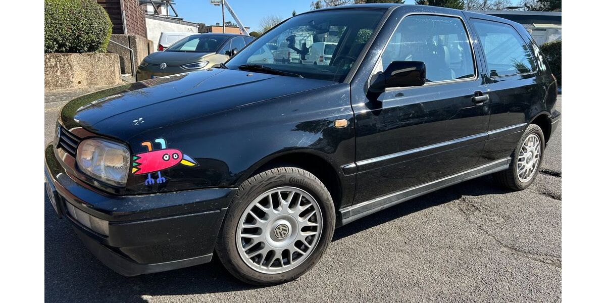 VW Golf 164.000 km 5.900 &euro; Leverkusen 51377