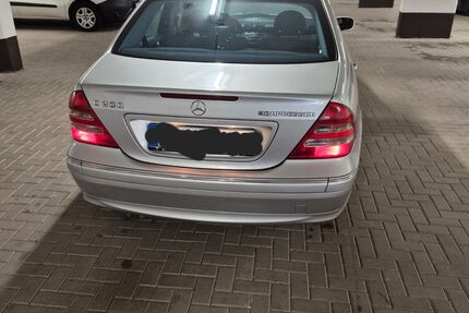 Mercedes-Benz C 200 103.500 km 3.200 &euro; Hückelhoven 41836