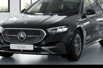 Mercedes-Benz E 200 3.736 km 48.980 &euro; Düsseldorf 40470