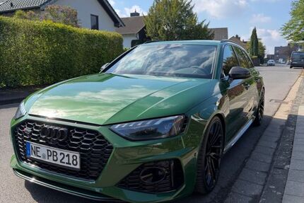 Audi RS4 63.000 km 57.899 &euro; Neuss 41468
