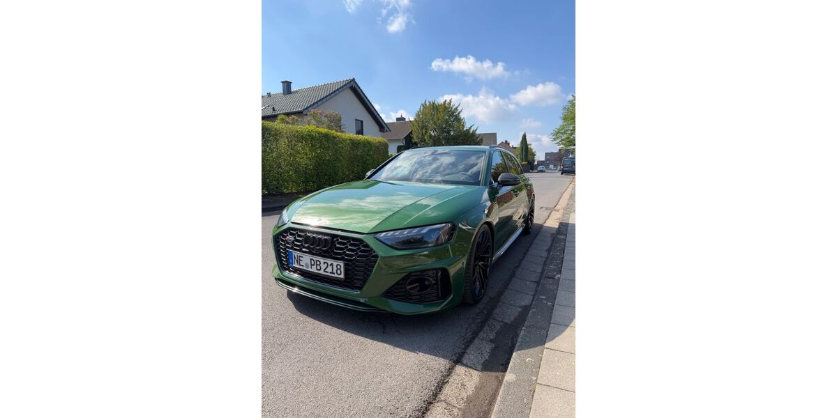 Audi RS4 63.000 km 57.899 &euro; Neuss 41468