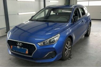 Hyundai i30 29.083 km 15.450 &euro; Mönchengladbach 41061