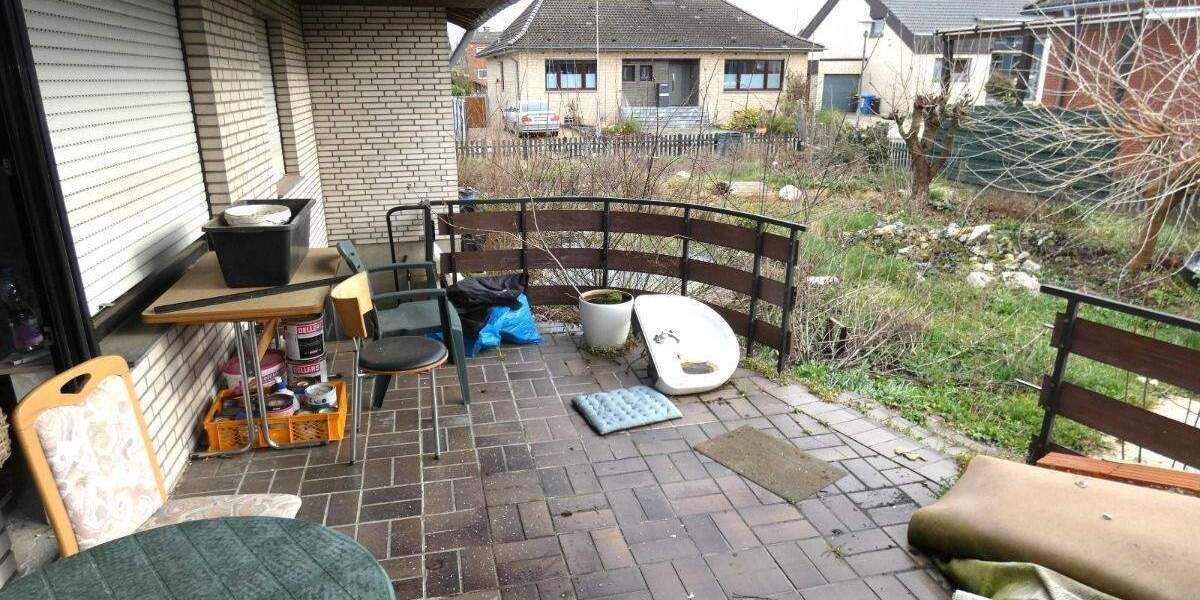 Mehrfamilienhaus, Wohnhaus Jülich Koslar - 4 Zimmer, 119 m&sup2;, 269.000&euro; | Angebot:25679996