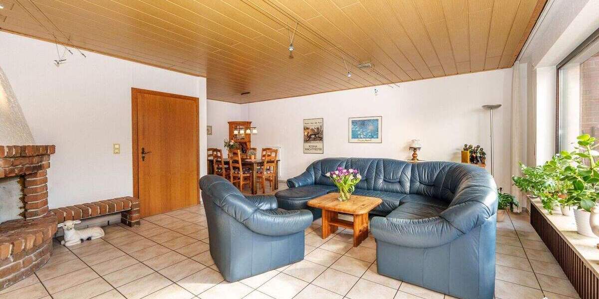 Mehrfamilienhaus, Wohnhaus Krefeld / Fischeln Fischeln - 5 Zimmer, 150 m&sup2;, 499.000&euro; | Angebot:25774713