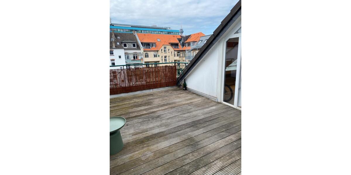 Dachgeschoßwohnung Düsseldorf Stadtbezirk 3 - 1 Zimmer, 48 m&sup2;, 990&euro; | Angebot:26021723
