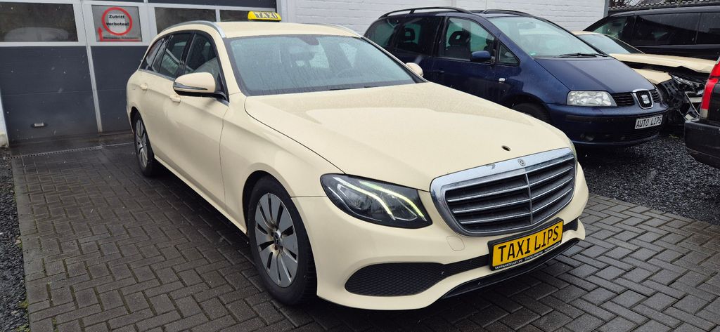 Mercedes-Benz E 200 458.727 km 8.250 &euro; Korschenbroich 41352