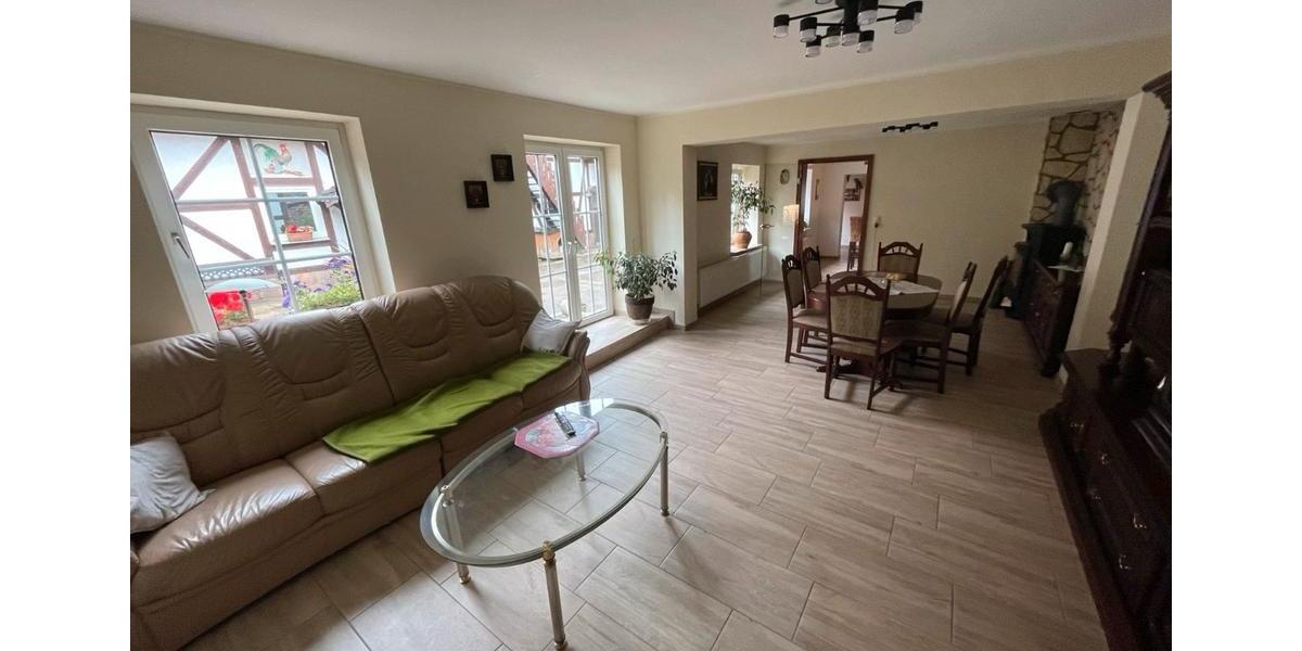 Bauernhaus, Landhaus Jülich - 6 Zimmer, 180 m&sup2;, 570.000&euro; | Angebot:23827999