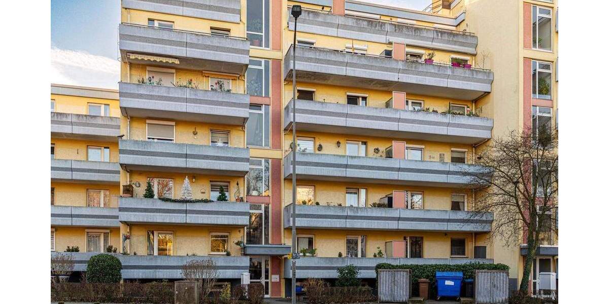 Etagenwohnung Ratingen Zentrum - 3 Zimmer, 87 m&sup2;, 229.000&euro; | Angebot:25916311