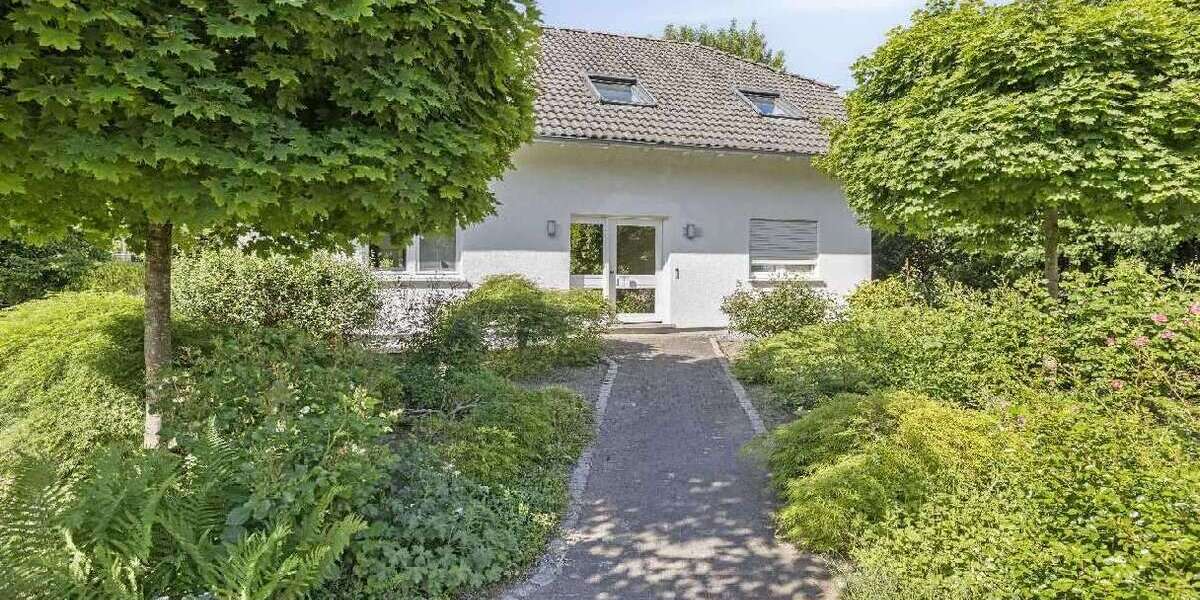 Einfamilienhaus Ratingen Tiefenbroich - 9 Zimmer, 280 m&sup2;, 997.800&euro; | Angebot:26166651