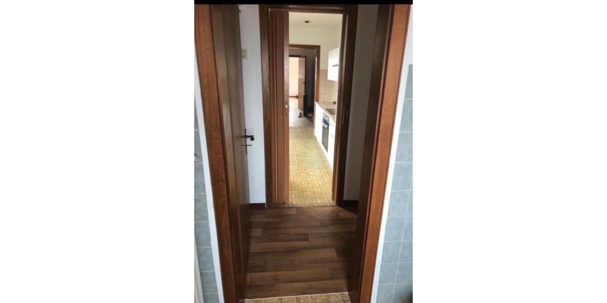 Dachgeschoßwohnung Kaarst - 2 Zimmer, 63 m&sup2;, 770&euro; | Angebot:26261708