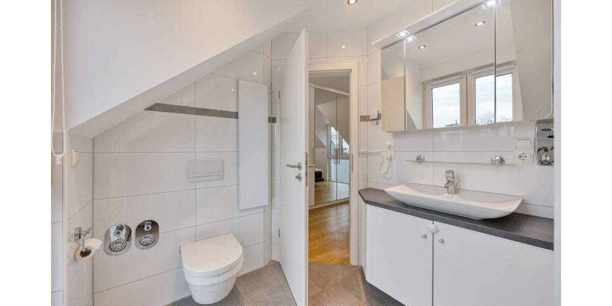 Etagenwohnung Hilden - 3 Zimmer, 97 m&sup2;, 495.000&euro; | Angebot:25705743