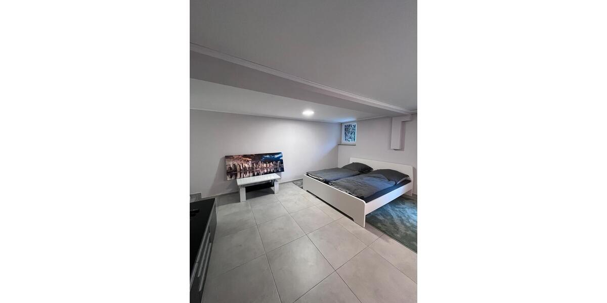 Etagenwohnung Düsseldorf Stadtbezirk 8 - 1 Zimmer, 40 m&sup2;, 850&euro; | Angebot:25418921